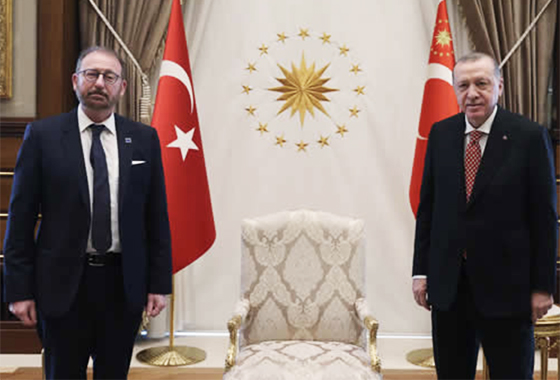 Le Président turc Recep Tayyip Erdoğan rencontre le Président de l'APCE Rik Daems à Ankara