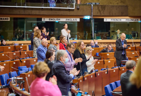 Members applauding during the speech by Oleksandra MATVIICHUK