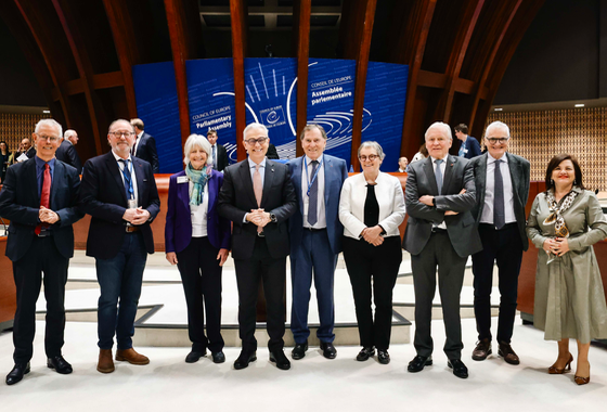 PACE Secretary General and PACE President meeting with former PACE presidents during the 2025 spring session  