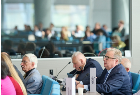 ‘The day will come’ – round table analyses ‘fake’ Duma elections and looks beyond to a democratic Russia