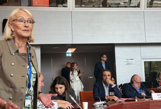 ‘Please, we need peace’ – Ukrainian children bring their voices to PACE